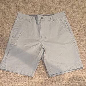 Vineyard Vines Men's Soft Gray Flat Front Shorts